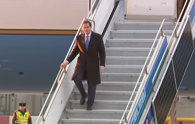 Magyarországra érkezett Marco Rubio, az Egyesült Államok külügyminisztere