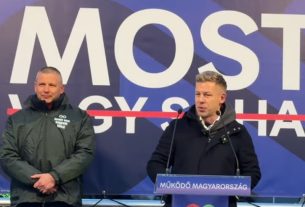 Ruszin-Szendi Romulusz és Magyar Péter Hajdúszoboszlón