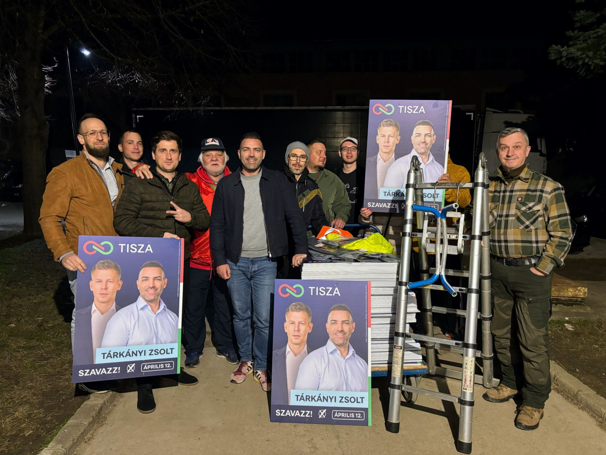 Tiszás plakátok Debrecenben