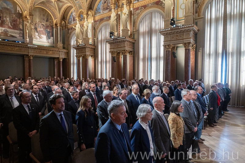 MTA-doktorokat avattak Debrecenben