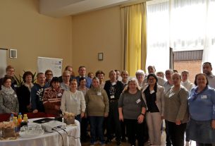 Debrecenben indult el az országos könnyen érthető kommunikációs hálózat kiépítése