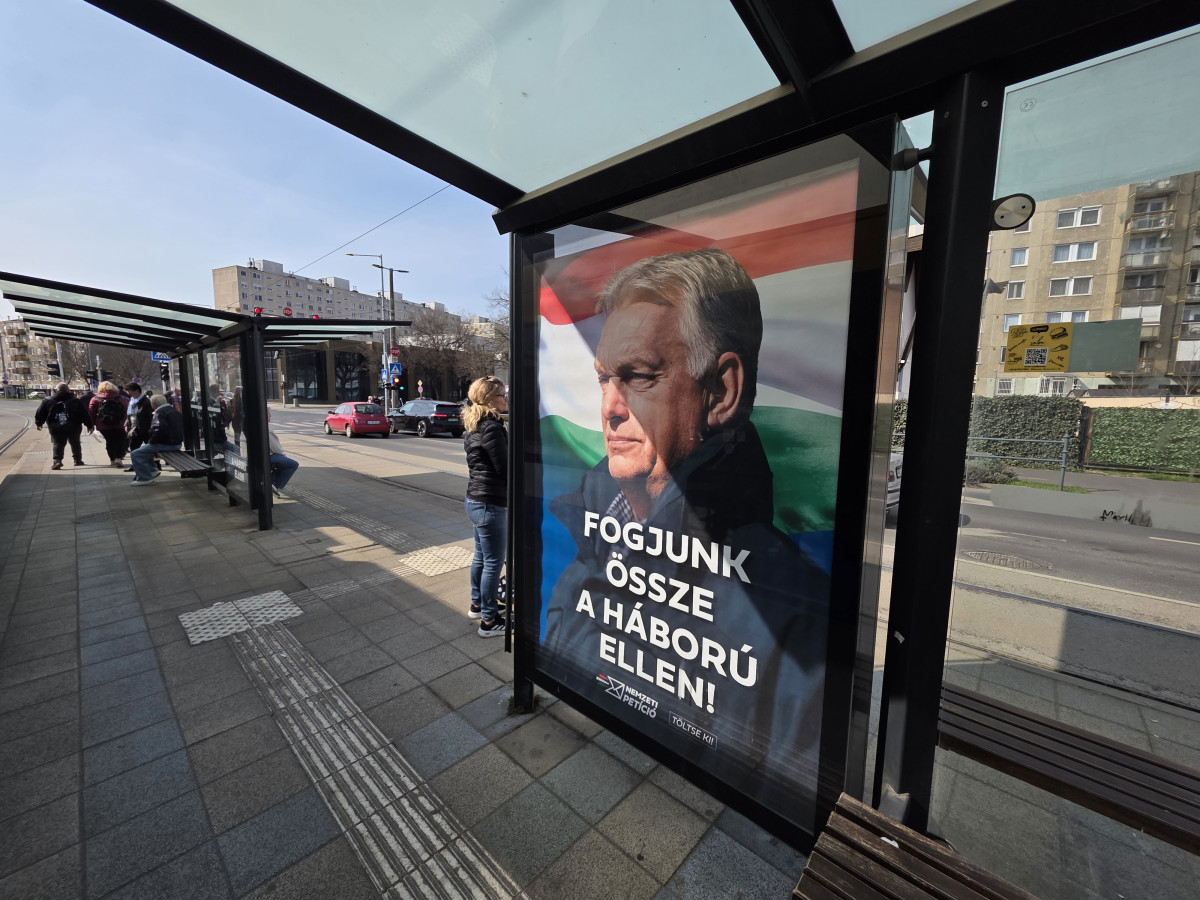 Ruszin-Szendi Romulusz szerint Orbán Viktor a félelem oltárán áldozza fel a gyermekeinket