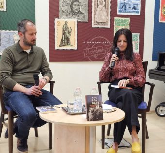 Krusovszky Dénes: A másik mozaik