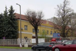 Zaklatás a debreceni babtista iskolában: vizelettel öntöttek le két testvért iskolatársai