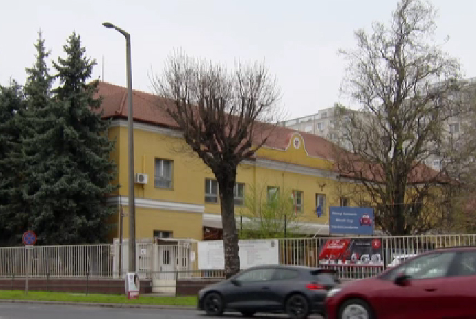 Zaklatás a debreceni babtista iskolában: vizelettel öntöttek le két testvért iskolatársai