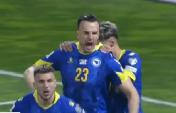 Haris Tabakovic gólja Olaszország ellen