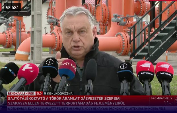 Orbán Viktor és Szijjártó Péter élőben tartott rendkívüli sajtótájékoztatót Kiskundorozsmán, ott, ahol belép a gázvezeték Magyarországra