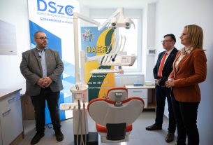 Szolgálati lakásból hoztak létre egy modern fogorvosi rendelőt Debrecenben