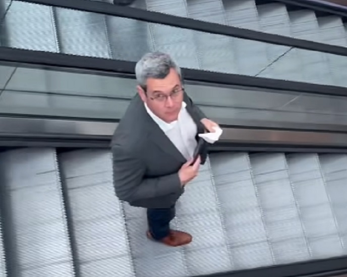 Takács Péter anyázik