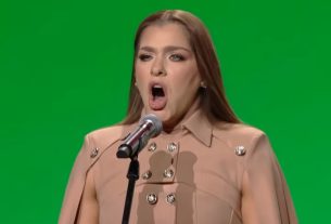 Dér Heni a Fidesz-kongresszuson