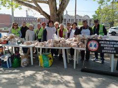 159 vendég a debreceni civilek ételosztásán