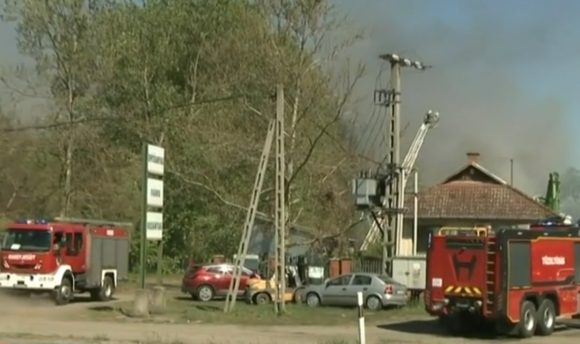 MÉH-telep tűz Debrecen