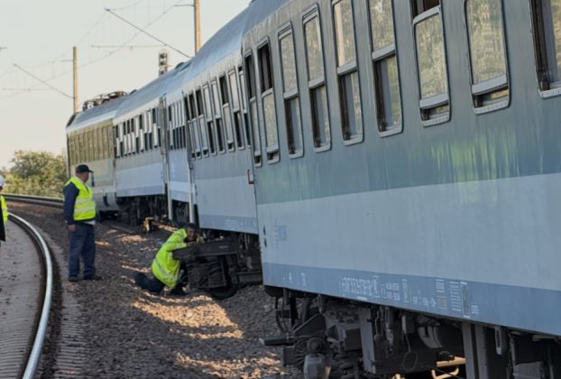 Kisiklott a Békés Intercity