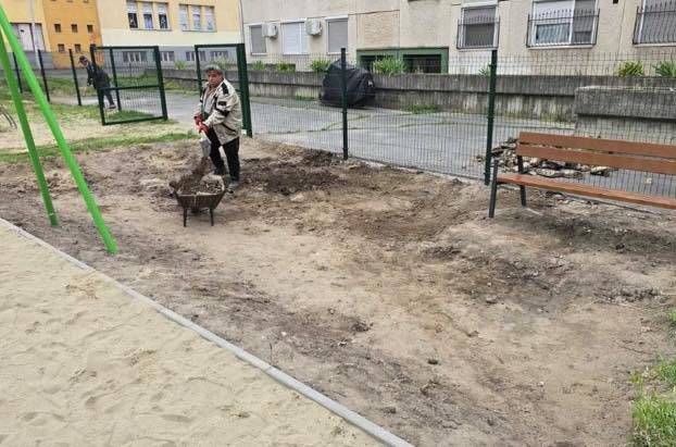 Balesetveszélyes játszótér Debrecenben