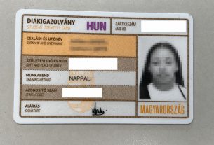 Kinevettek egy debreceni diáklányt