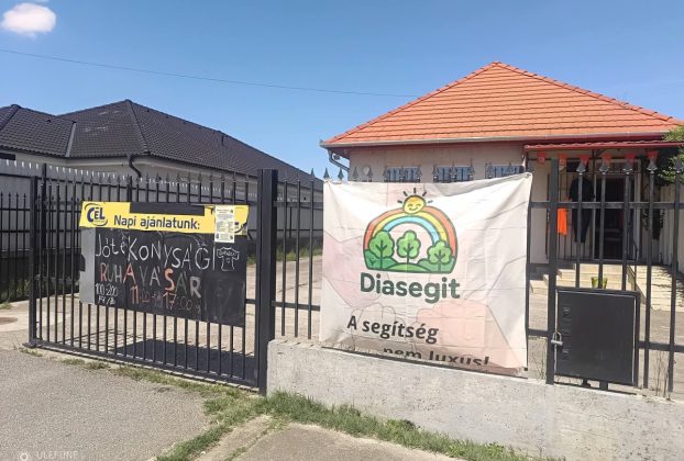A debreceni Diasegít Egyesület jótékonysági vására