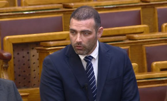Tárkányi Zsolt