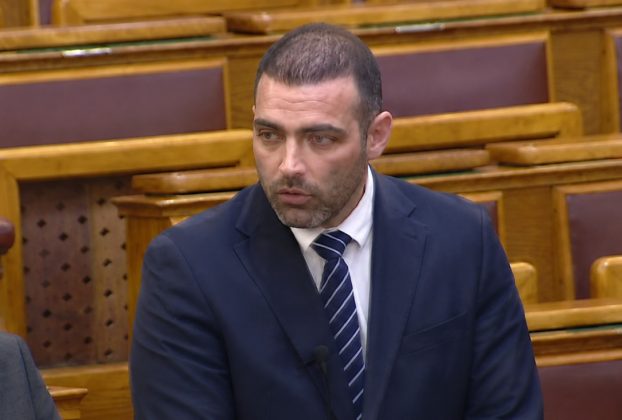 Tárkányi Zsolt