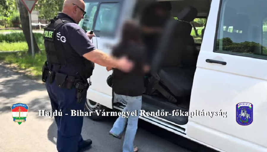 Két tanár is molesztálta a diákjait Hajdú-Biharban