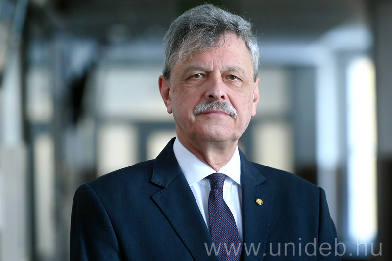 Mátyus László