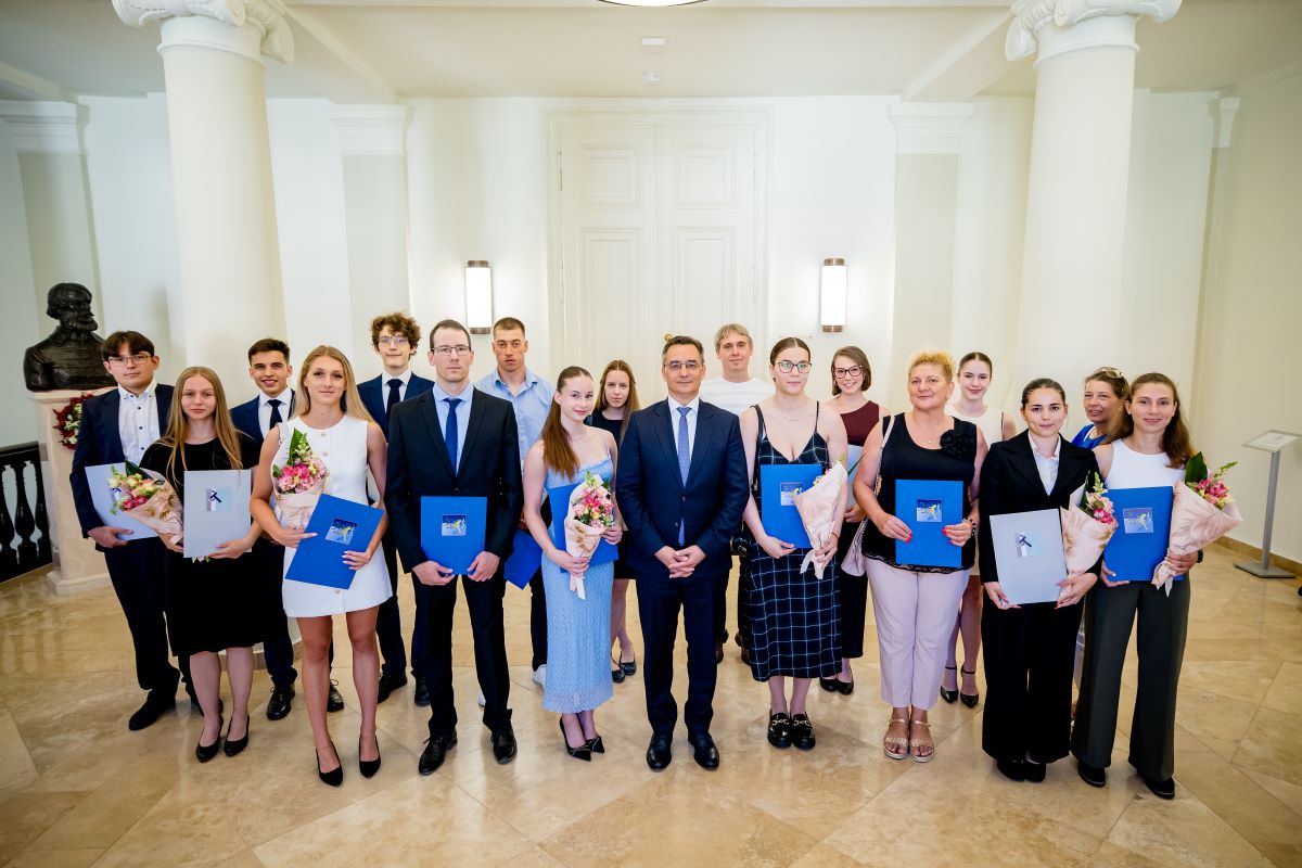 Átadta Debrecen a 2026. évi ösztöndíjait