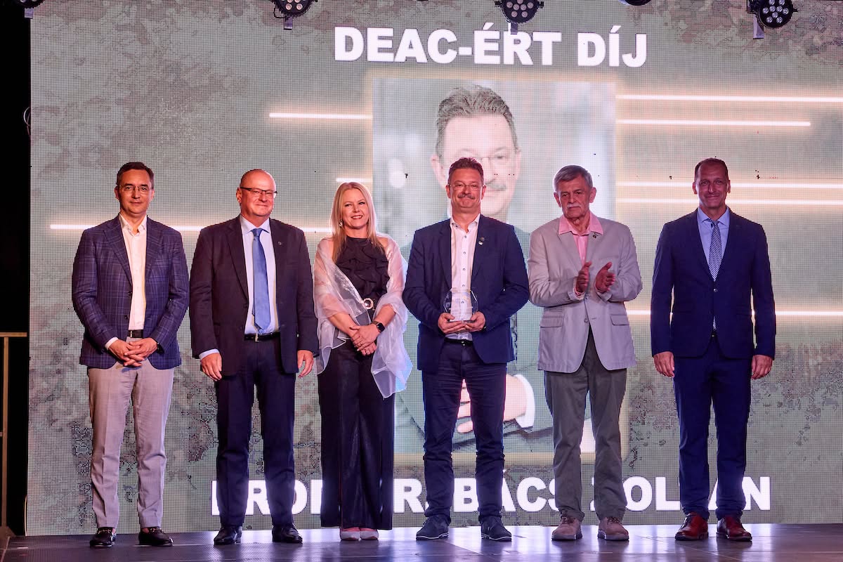 Deacért-díj