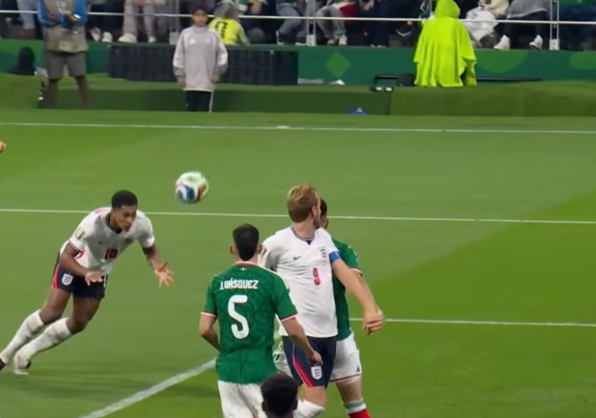Anglia-Mexikó 3-2