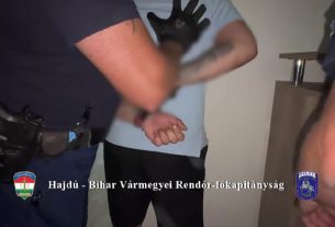 Kattant a bilincs a püspökladányi díler kezén