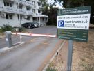 Új parkolót alakítottak ki a debreceni kórháznál, ennyibe fog kerülni a várakozás