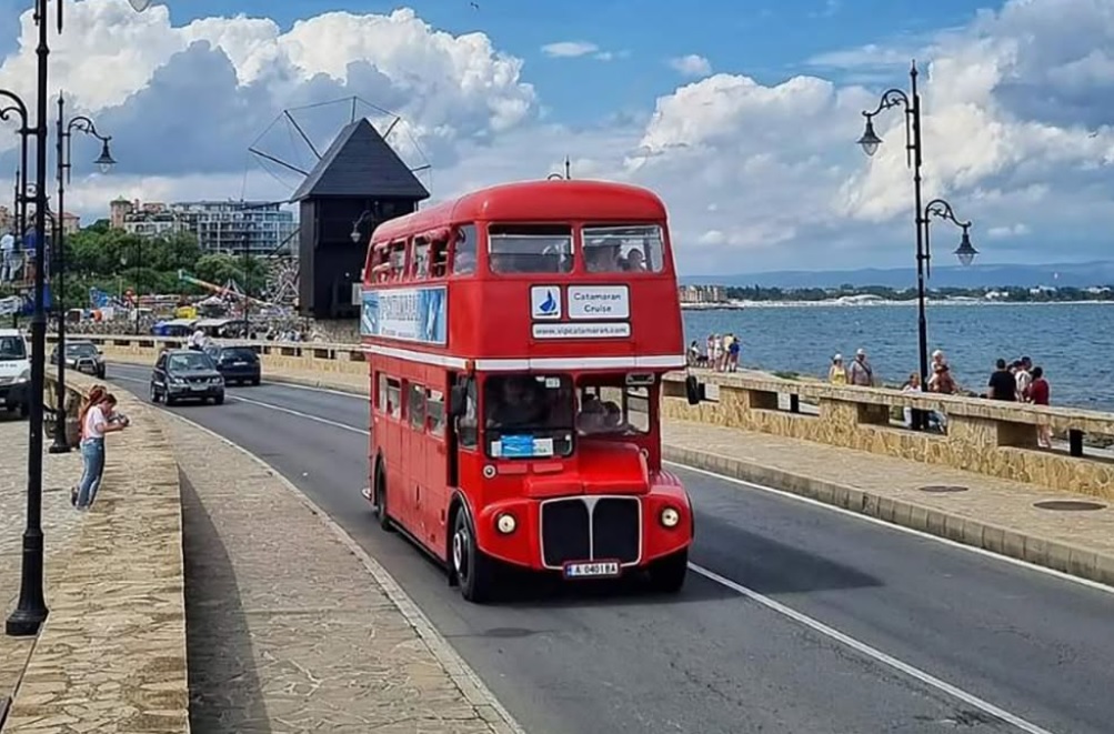 Robinson Tours