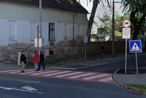 Iskolautca a Tóth Árpád utca Debrecenben