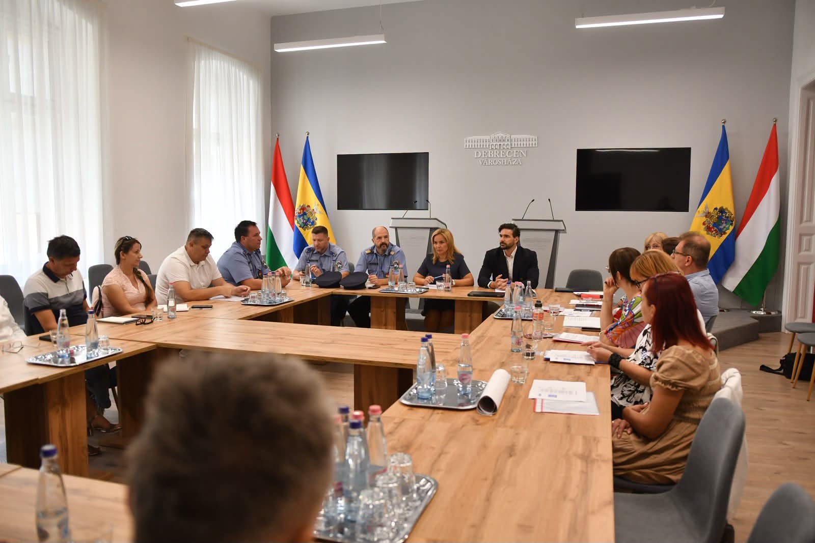 A hajléktalanokról tanácsokoztak Debrecen fontos emberei