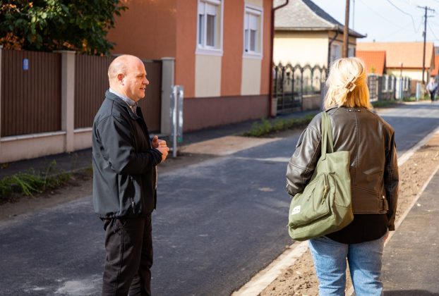 A Csuka utca aszfaltozása Debrecenben