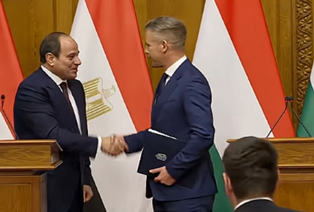 Magyar Péter miniszterelnök az Abdel-Fattáh esz-Szíszi egyiptomi államfő